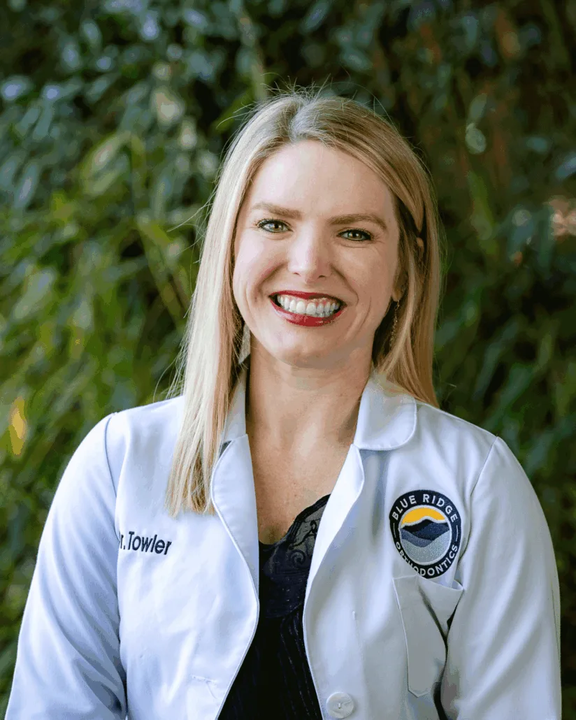Dr. Lindsay Towler